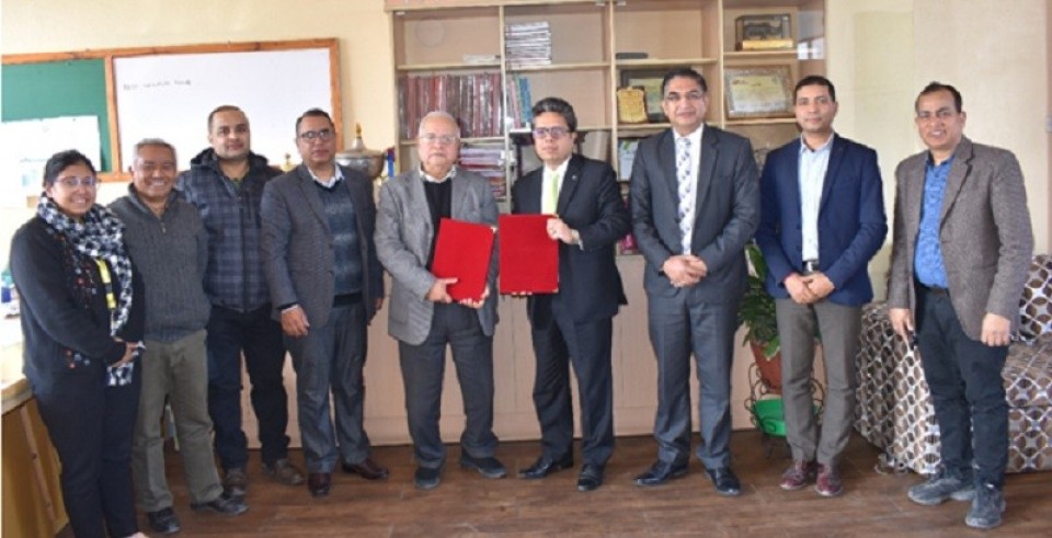 नेपाल बैंकर्स संघ र काठमाण्डौ विश्वविद्यालय स्कुल अफ म्यानेजमेन्टबीच सम्झौता