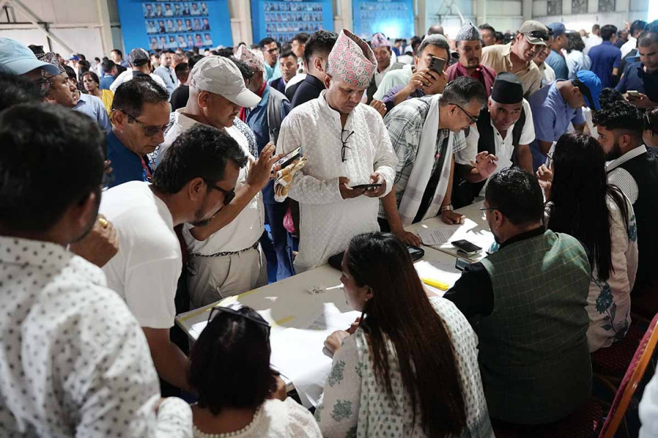 महाधिवेशन प्रतिनिधिबाट शुल्क नलिन सभापति लामिछानेको निर्देशन, बुझाइसकेको रकम फिर्ता लिन सकिने