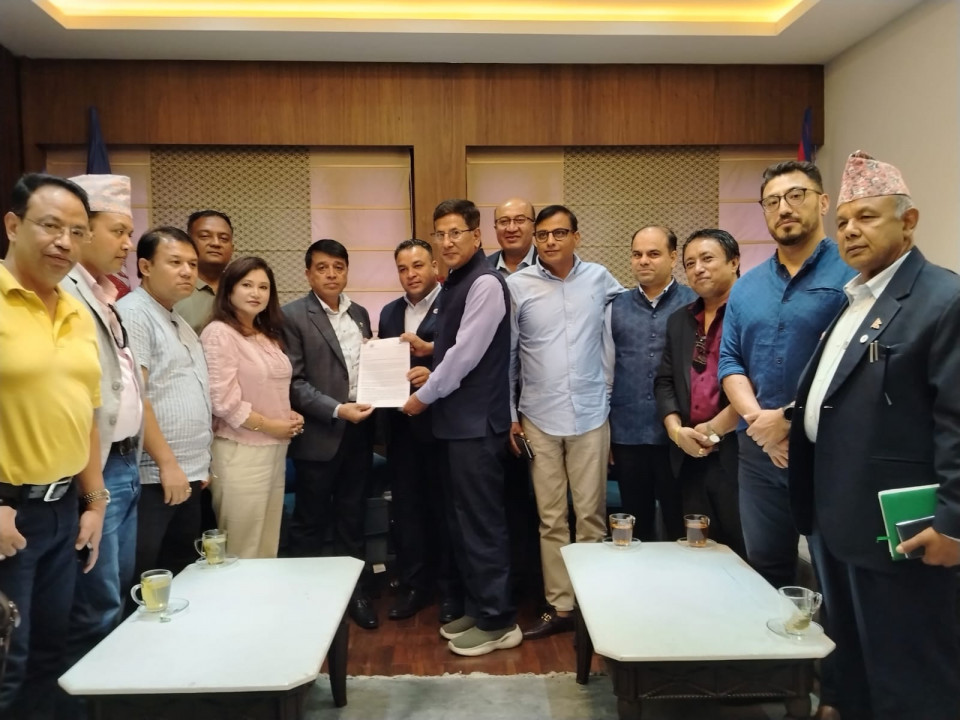 सुन, हिरा लगायत बहुमूल्य पत्थरमा लगाएको विलासिता र मुअकर पुनरावलोकन गर्न महासंघको माग