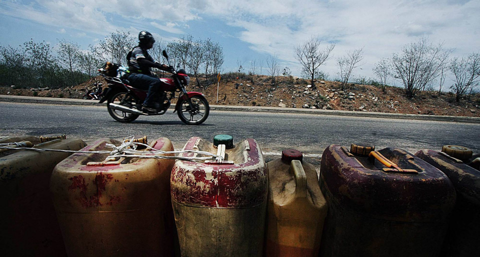 अमेरिकाभन्दा झण्डै ६ गुणा बढी तेल भण्डार रहेको भेनेजुएला सधैं किन रह्यो गरीब ?