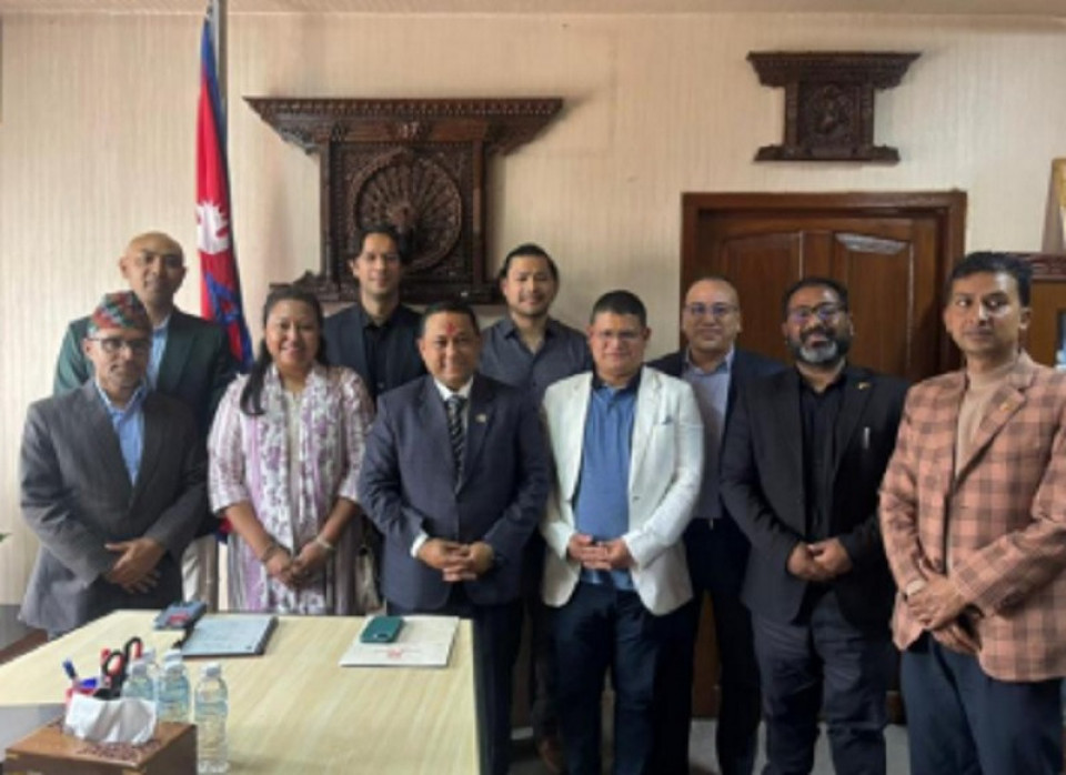 अमच्याम नेपाल र परराष्ट्र मन्त्रीबीच आर्थिक सहकार्य सुदृढीकरणबारे छलफल